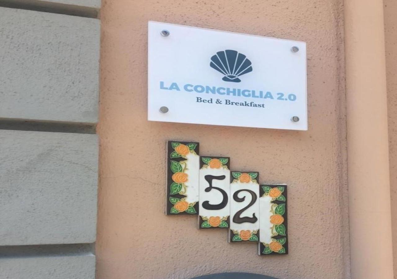 La Conchiglia 2.0 Bed & Breakfast Soverato Marina Exterior photo