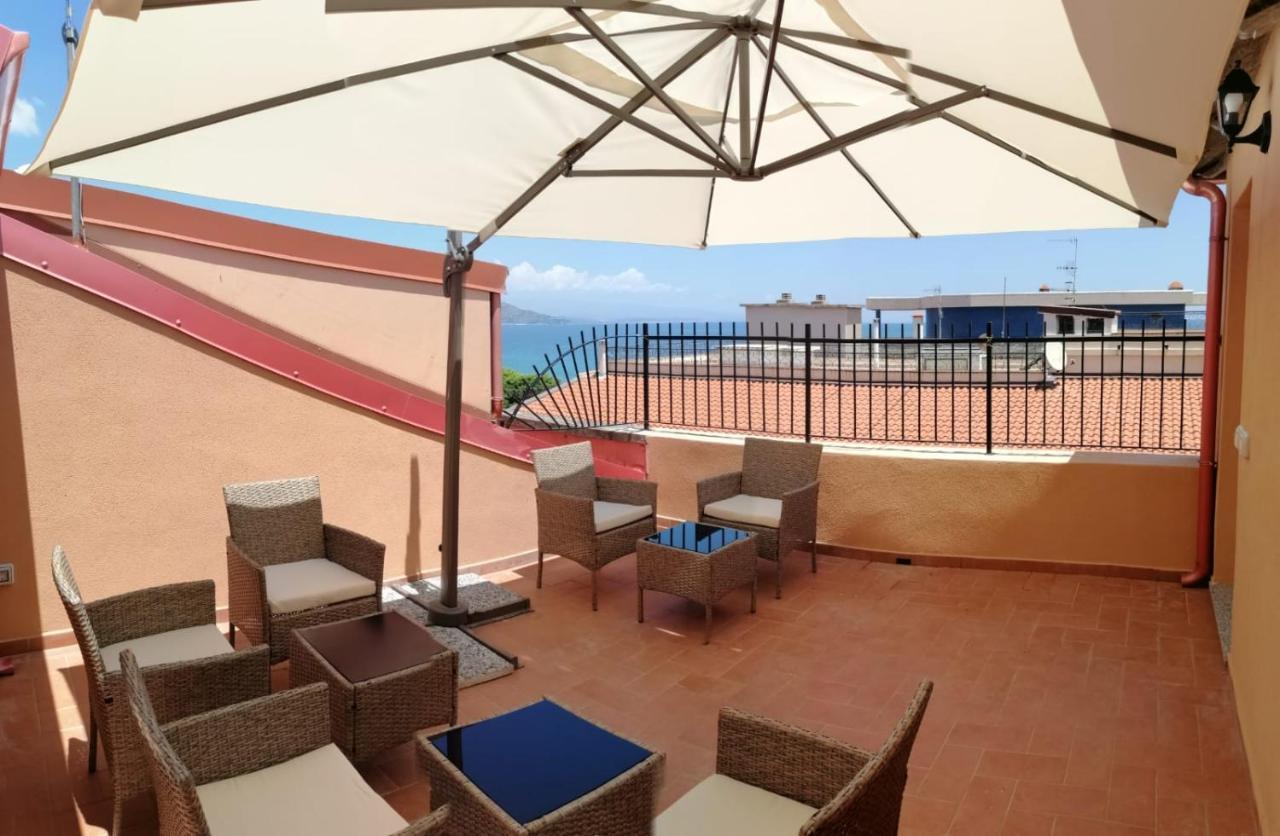 La Conchiglia 2.0 Bed & Breakfast Soverato Marina Exterior photo